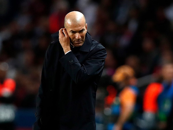 Thua muối mặt ở Paris, CĐV Real đòi "tống cổ" Zidane