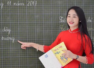 Mơ thấy cô giáo đánh con gì, là điềm hên hay xui?