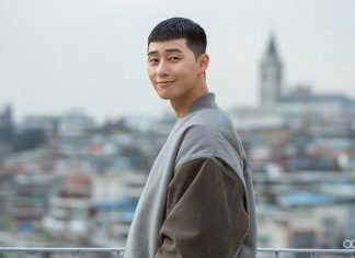 Mơ thấy diễn viên là điềm hên hay xui? Đánh con gì?