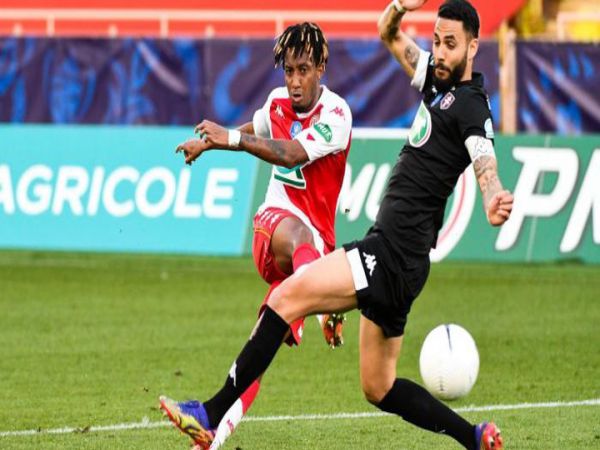 Soi kèo PSV vs Galatasaray, 02h00 ngày 22/7 - Cup C1 Châu Âu