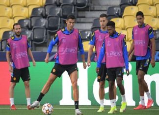 bong-da-qt-14-10-mu-nhan-cu-soc-truoc-dai-chien