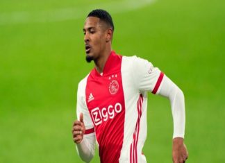 bong-da-qt-26-11-tien-dao-ajax-co-cot-moc-lich-su-o-c1