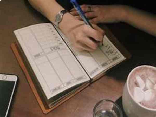 Chi tiêu trong gia đình là gì và cách tiết kiệm hiệu quả