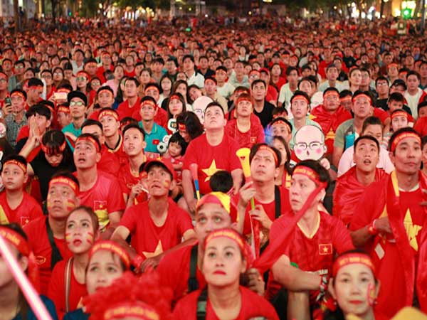 Bóng đá mang đến cảm xúc hồi hộp