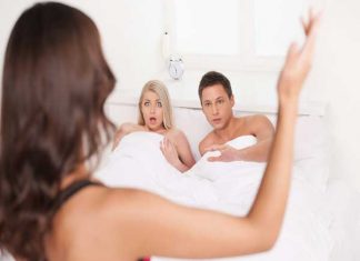 Tâm lý đàn ông ngoại tình bị vợ phát hiện