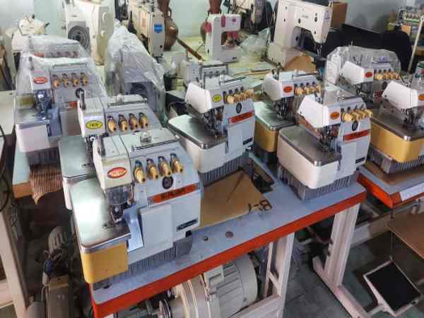 Chi phí mặt bằng bao nhiêu tiền