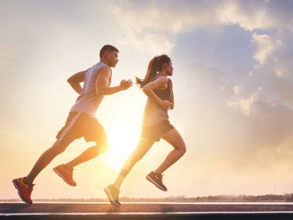 Nên chạy bộ bao nhiêu phút mỗi ngày để khỏe mạnh giảm cân Nên chạy bộ bao nhiêu phút mỗi ngày để khỏe mạnh giảm cân