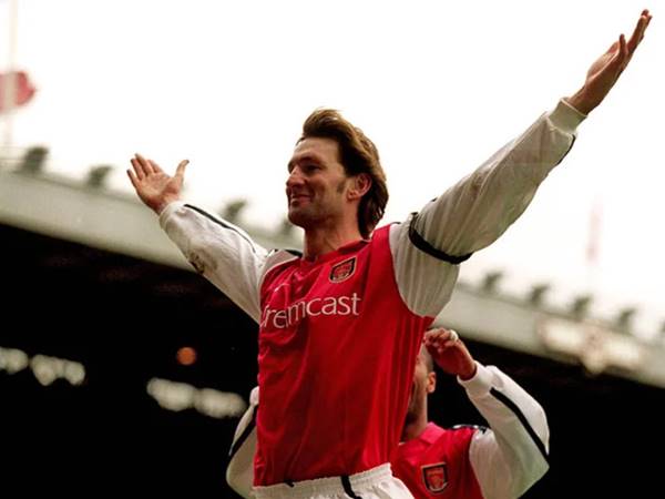 Đội trưởng Arsenal