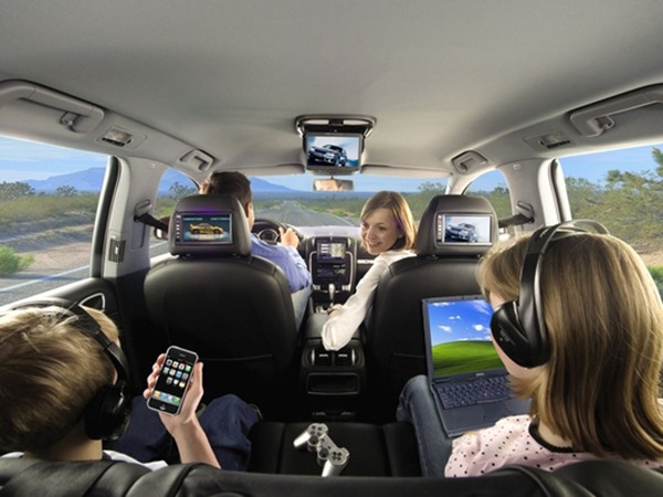 Nằm mơ thấy đi ô tô có điềm báo tài chính gì?