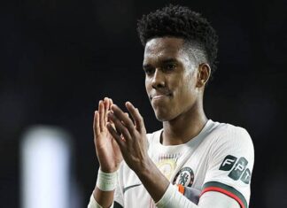 Tin Chelsea: Maresca cân nhắc để Estevao và Garnacho đá chính