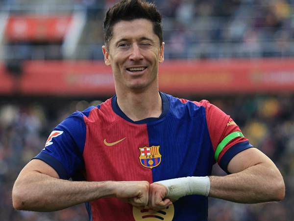 Top tiền đạo cắm hay nhất thế giới mọi thời đại