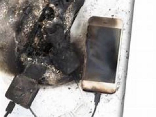 Giải mã các giấc mơ thấy điện thoại bị nổ