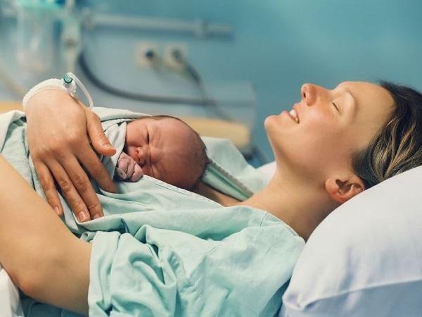 Giải mã các giấc mơ thấy mình đi đẻ